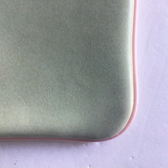 ANTHROPOLOGIE PASTEL FAUX LEATHER BRIDESMAID ZIPPERED POUCH CARD CASE - Picture 5 of 12